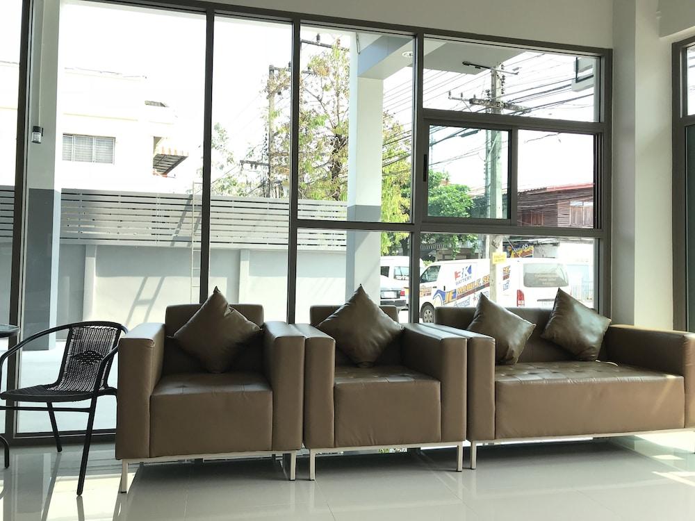 Aparthotel Ud House Udon Thani Esterno foto